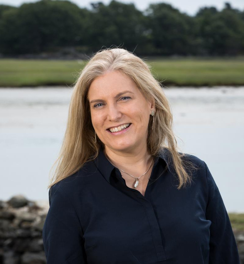 Jennifer Warren